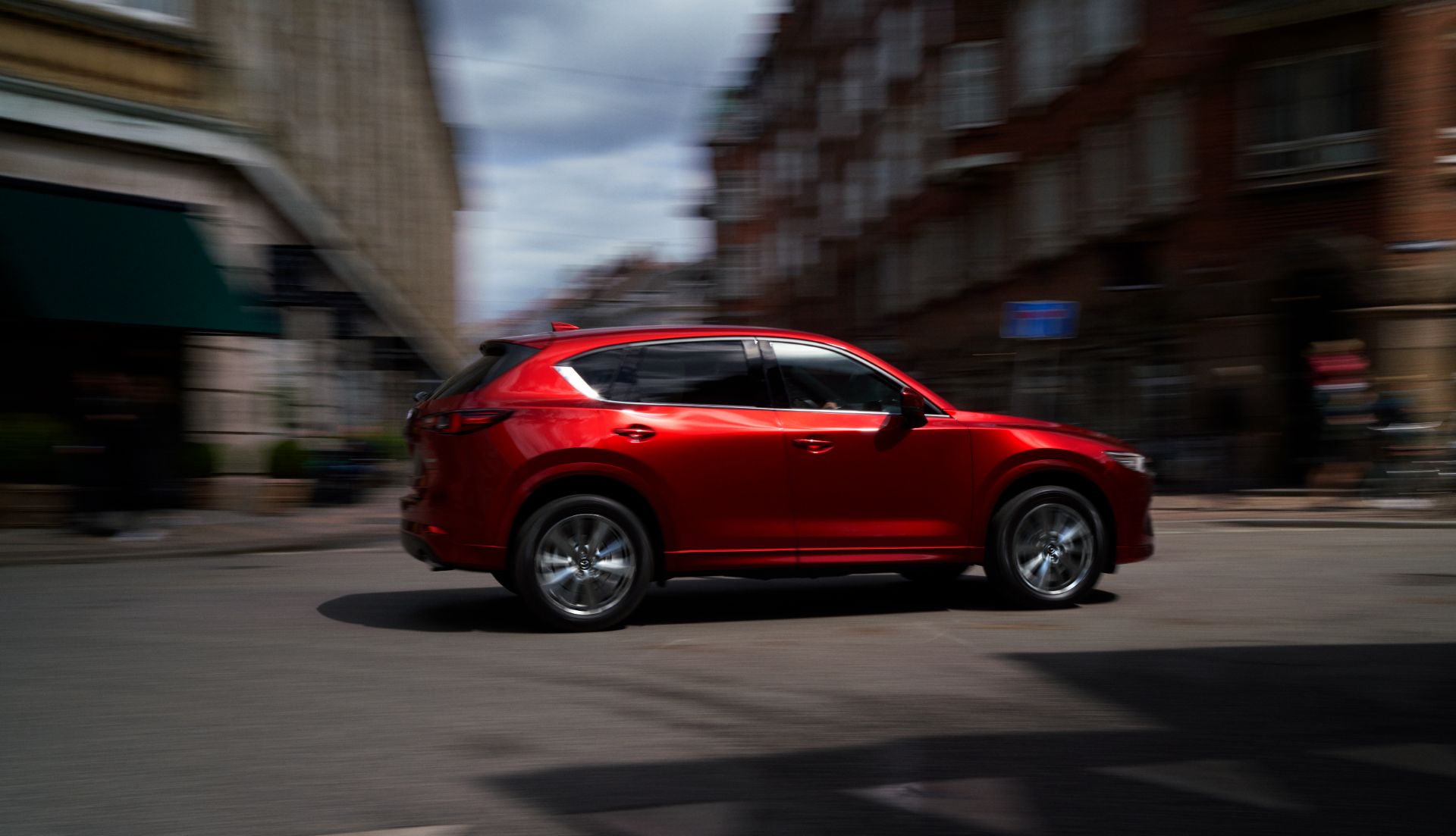 Download 2022 Mazda CX-5 - Side HD Wallpaper 1920x1103 #17