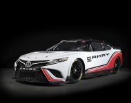 2022 NASCAR Next Gen Toyota Camry TRD - Front Three-Quarter Wallpaper 190x150