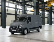 2022 Nissan Interstar - Front Three-Quarter Wallpaper 190x150