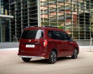 2022 Nissan Townstar Combi - Rear Three-Quarter Wallpaper 190x150