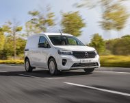 2022 Nissan Townstar EV Van - Front Three-Quarter Wallpaper 190x150
