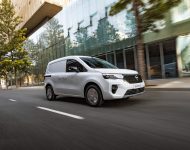 2022 Nissan Townstar EV Van - Front Three-Quarter Wallpaper 190x150