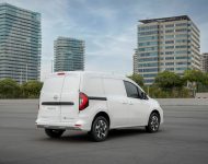 2022 Nissan Townstar EV Van - Rear Three-Quarter Wallpaper 190x150