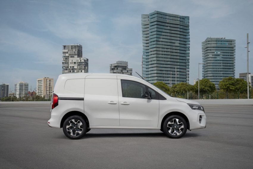 2022 Nissan Townstar EV Van - Side Wallpaper 850x567 #9