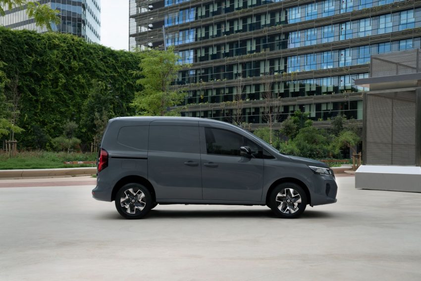 2022 Nissan Townstar Van - Side Wallpaper 850x567 #31