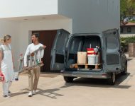 2022 Nissan Townstar Van - Trunk Wallpaper 190x150