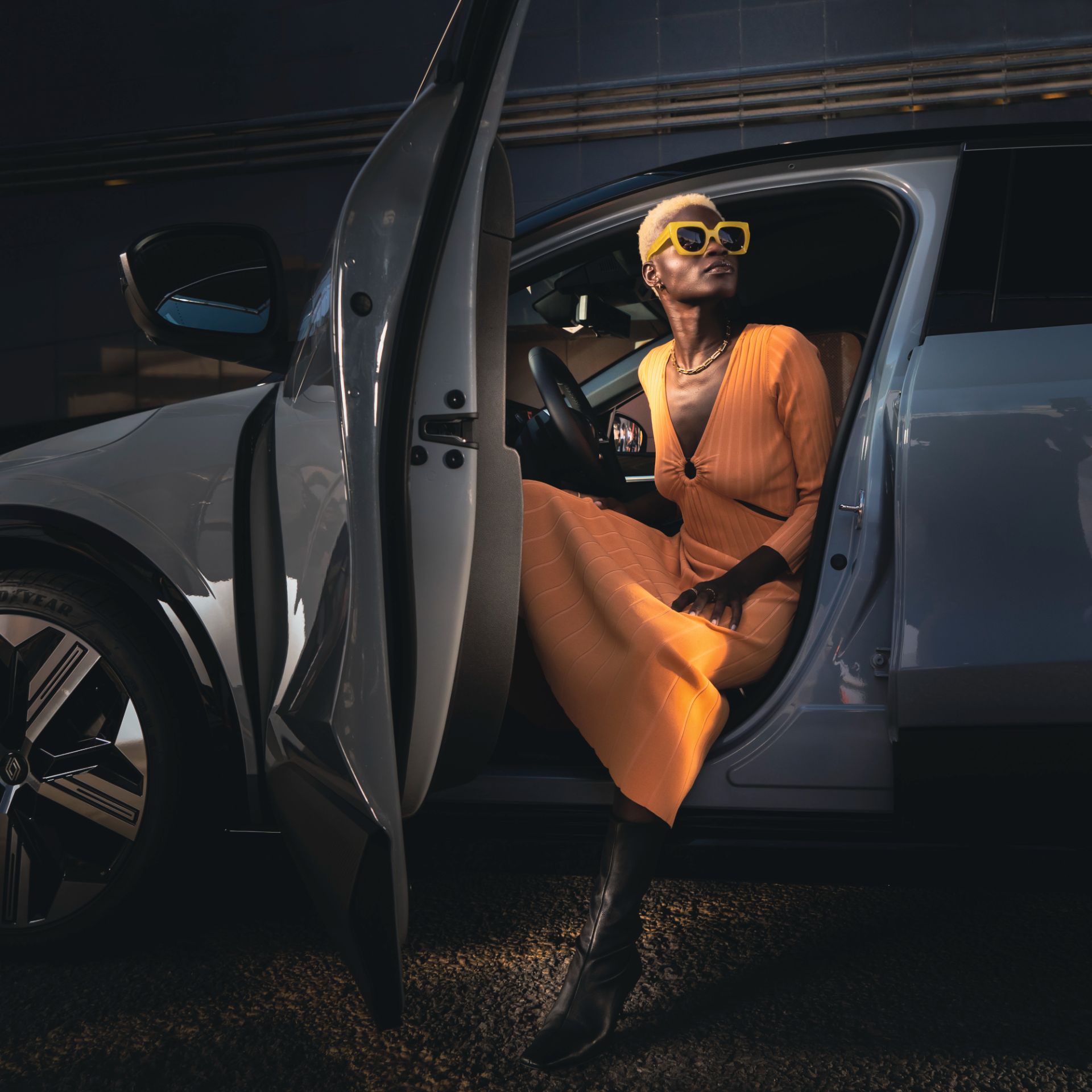 Download 2022 Renault Megane E-Tech - Detail HD Wallpaper 1920x1920 #65