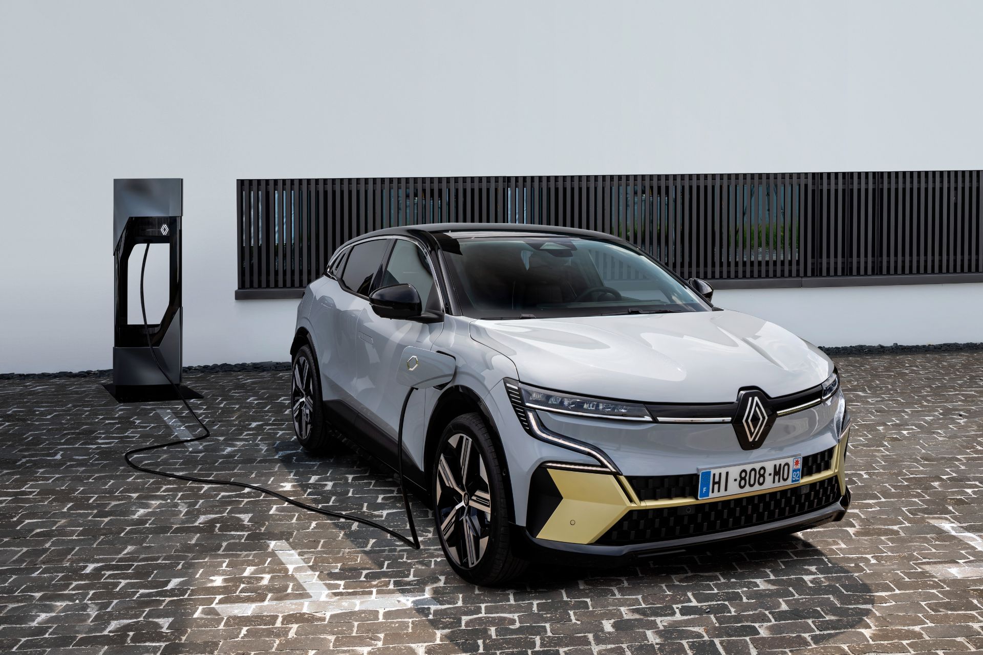 Download 2022 Renault Megane E-Tech - Front Three-Quarter HD Wallpaper 1920x1280 #75