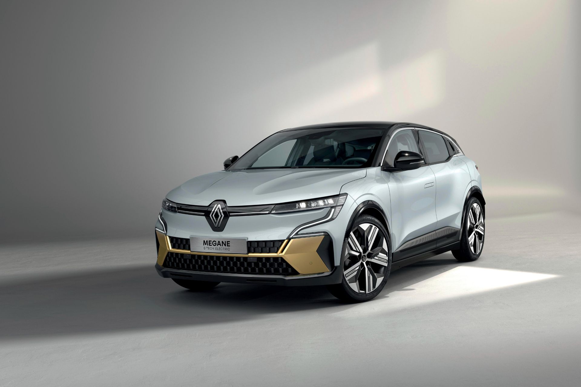 Download 2022 Renault Megane E-Tech - Front Three-Quarter HD Wallpaper 1920x1280 #80