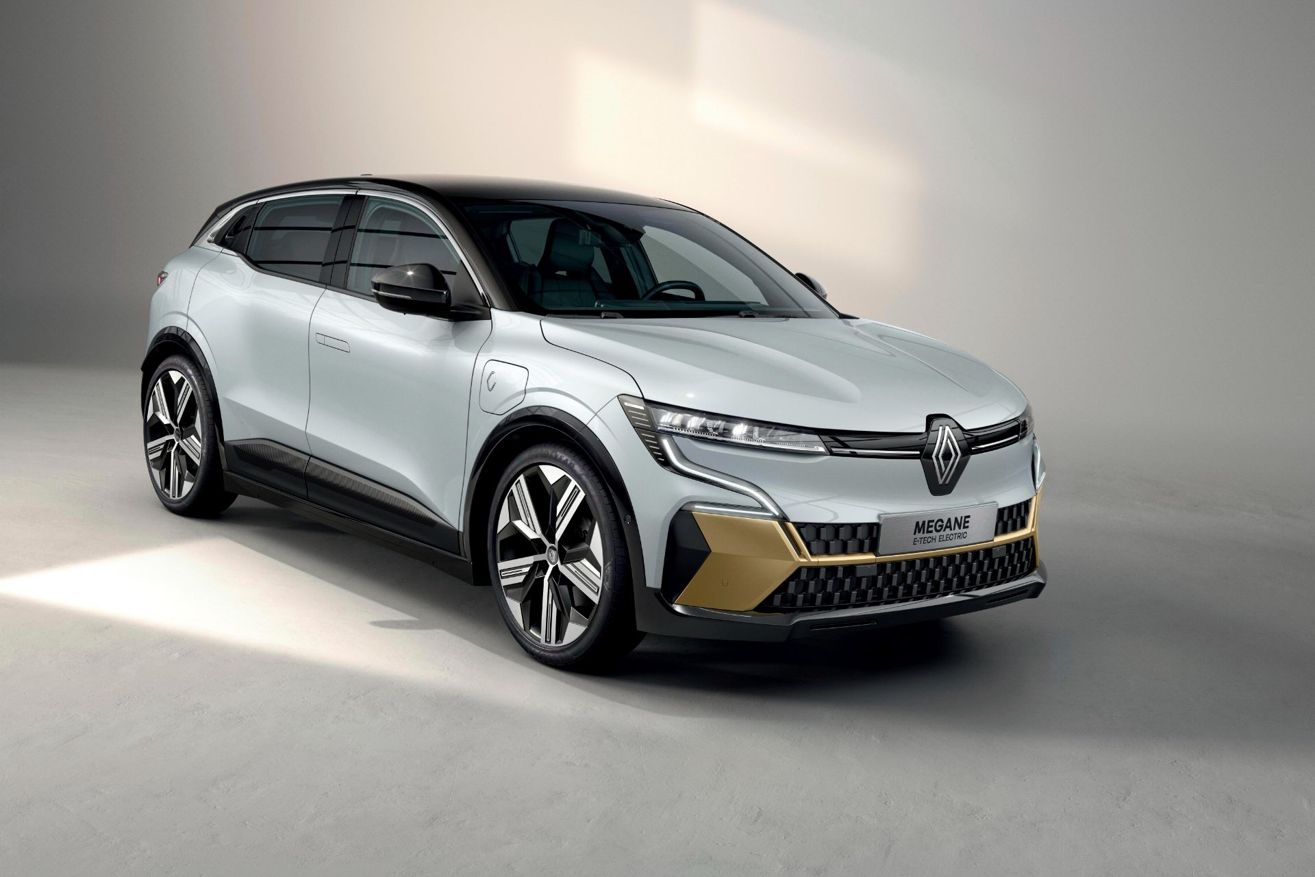Download 2022 Renault Megane E-Tech - Front Three-Quarter HD Wallpaper 1920x1280 #81