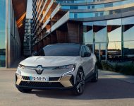 2022 Renault Megane E-Tech - Front Wallpaper 190x150