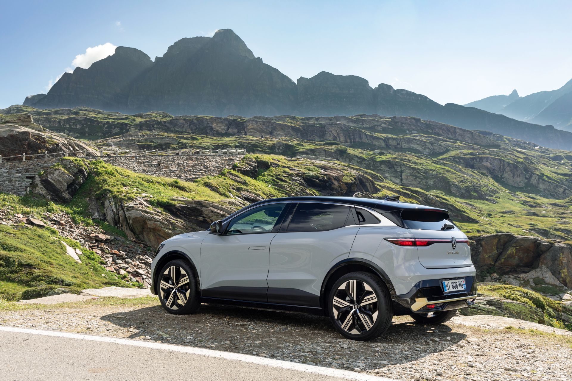 Download 2022 Renault Megane E-Tech - Rear Three-Quarter HD Wallpaper 1920x1280 #10