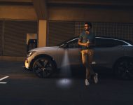 2022 Renault Megane E-Tech - Side Wallpaper 190x150