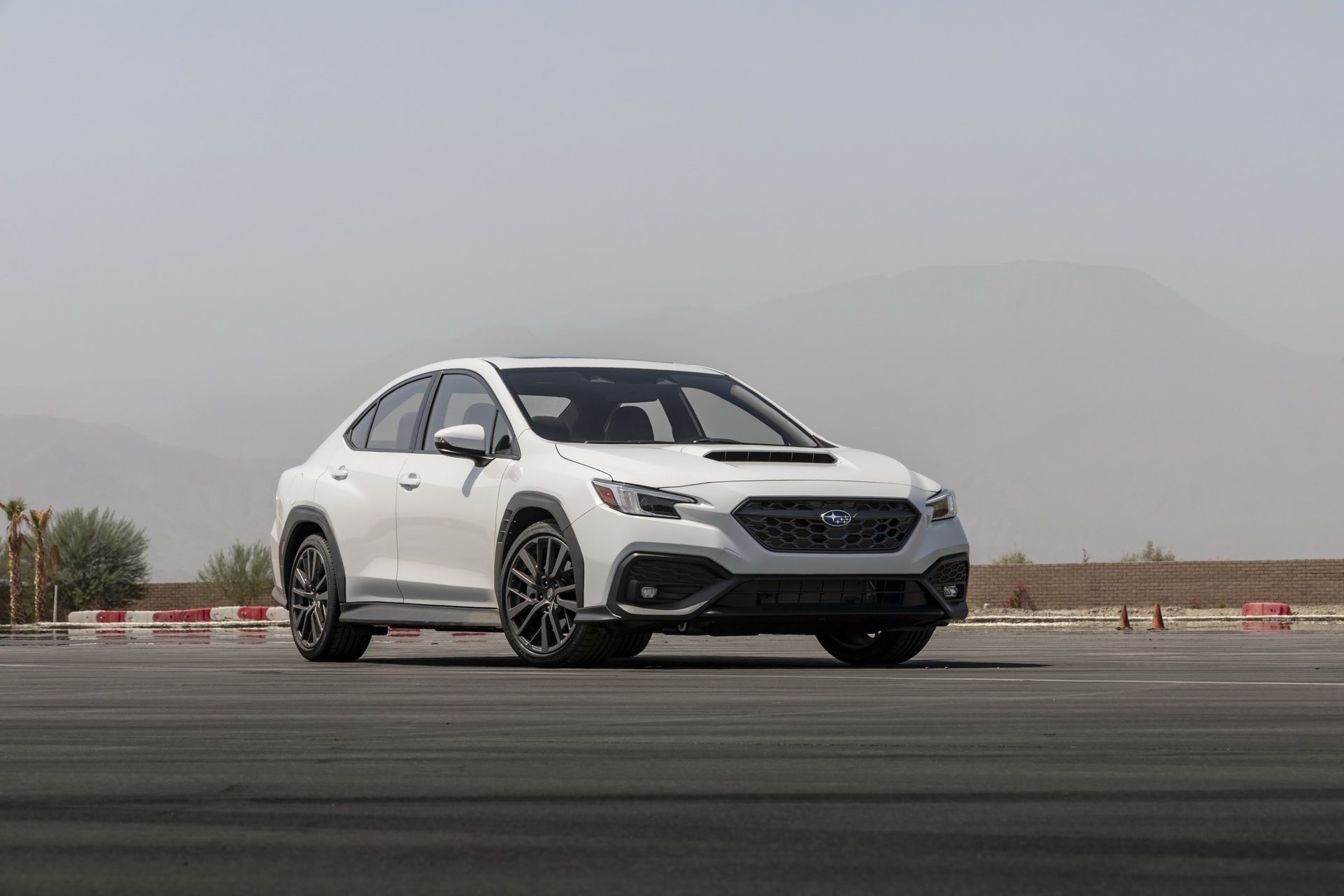 Download 2022 Subaru WRX - Front Three-Quarter HD Wallpaper 1921x1281 #40