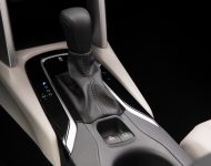 2022 Toyota Corolla Cross L - Central Console Wallpaper 190x150