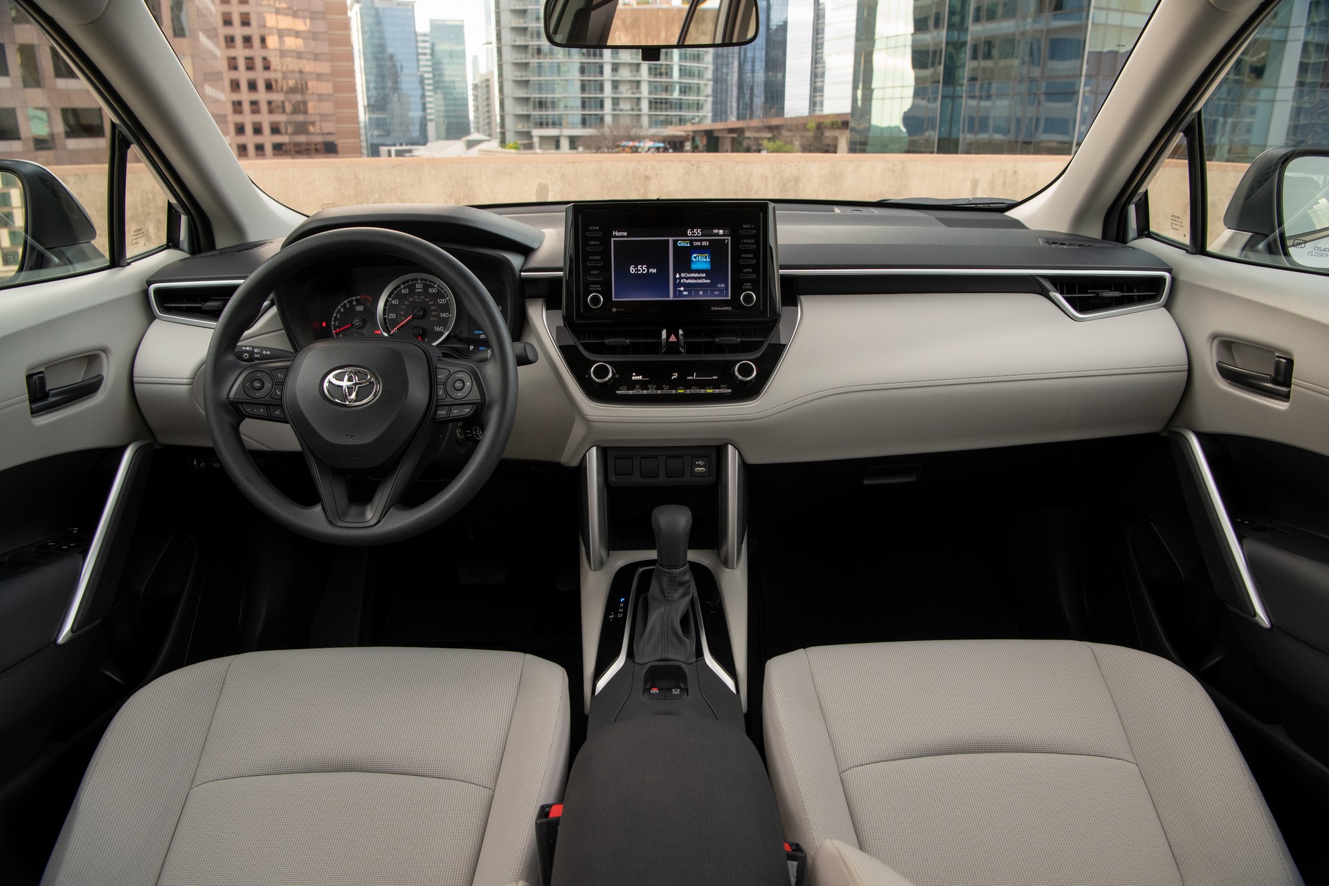 Download 2022 Toyota Corolla Cross L - Interior, Cockpit HD Wallpaper 1920x1280 #33