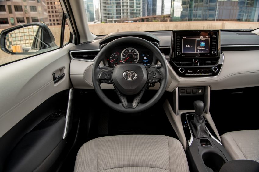 2022 Toyota Corolla Cross L - Interior, Cockpit Wallpaper 850x567 #34