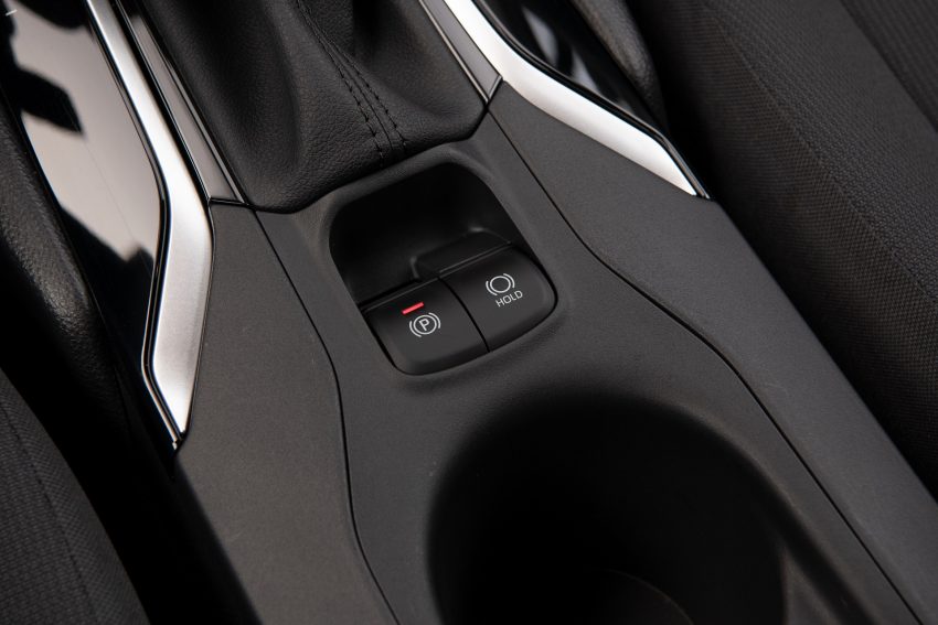 2022 Toyota Corolla Cross LE - Interior, Detail Wallpaper 850x567 #54