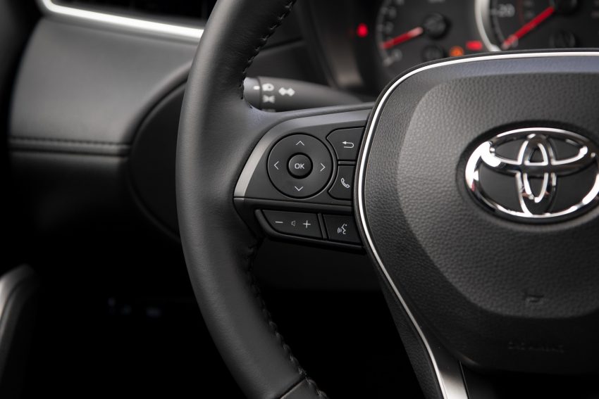 2022 Toyota Corolla Cross LE - Interior, Steering Wheel Wallpaper 850x567 #62
