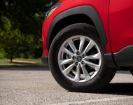 2022 Toyota Corolla Cross LE - Wheel Wallpaper 190x150