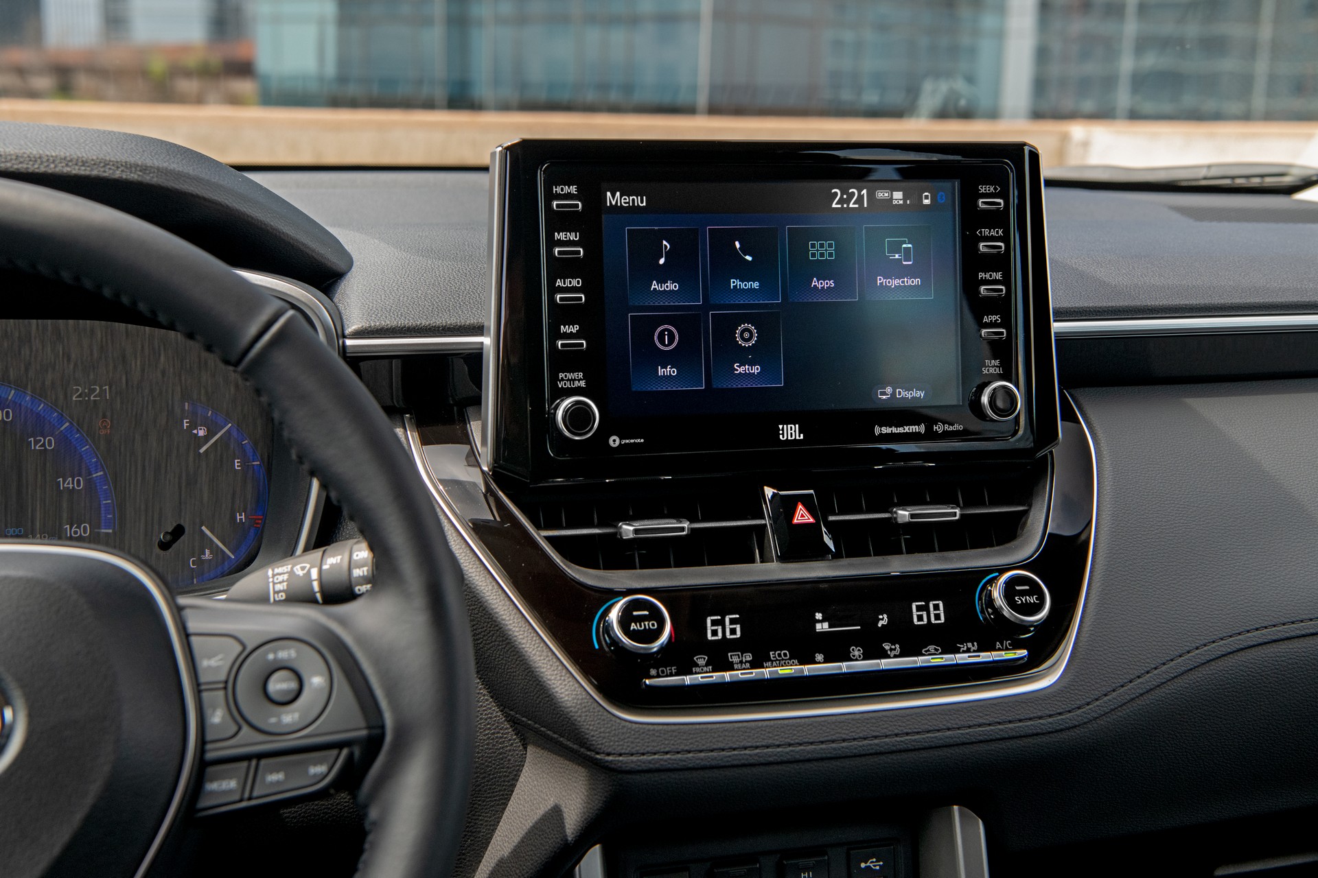 Download 2022 Toyota Corolla Cross XLE - Central Console HD Wallpaper 1920x1280 #121