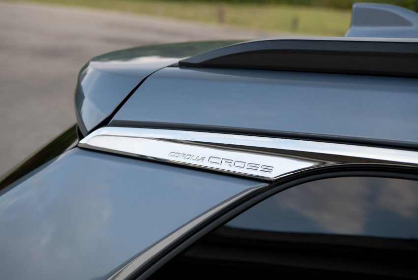 2022 Toyota Corolla Cross XLE - Detail Wallpaper 850x569 #113