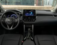 2022 Toyota Corolla Cross XLE - Interior, Cockpit Wallpaper 190x150