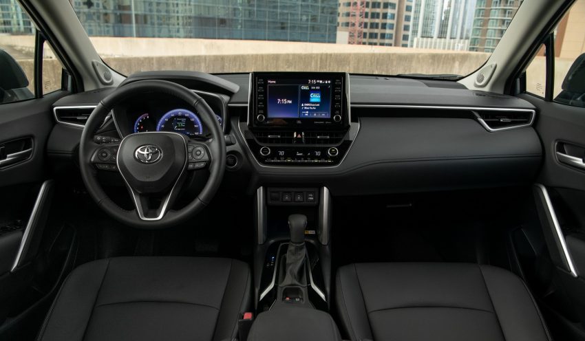 2022 Toyota Corolla Cross XLE - Interior, Cockpit Wallpaper 850x496 #125