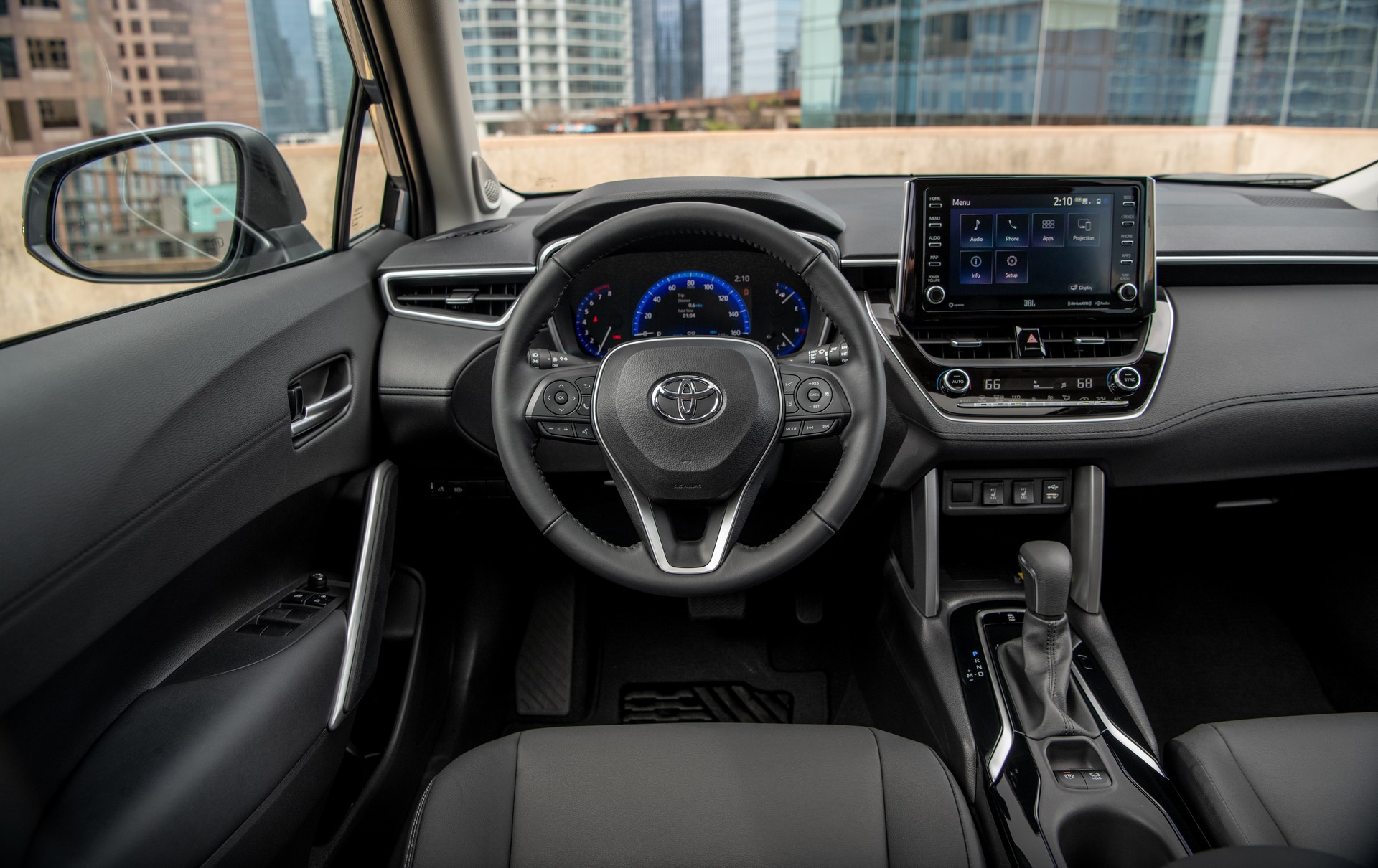 Download 2022 Toyota Corolla Cross XLE - Interior, Cockpit HD Wallpaper 1920x1210 #126