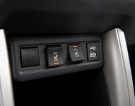 2022 Toyota Corolla Cross XLE - Interior, Detail Wallpaper 190x150