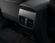 2022 Toyota Corolla Cross XLE - Interior, Detail Wallpaper 190x150