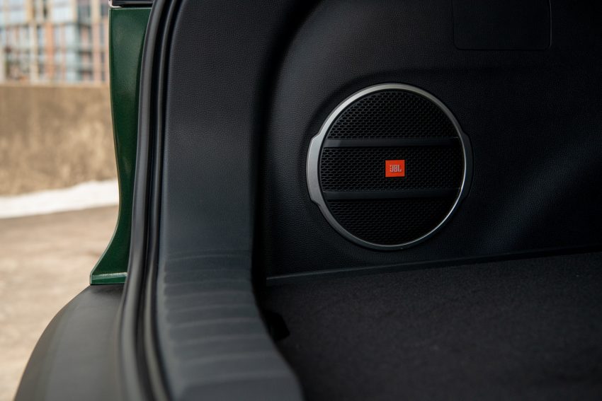 2022 Toyota Corolla Cross XLE - Interior, Detail Wallpaper 850x567 #48