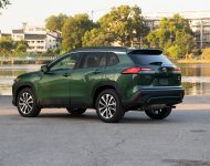 2022 Toyota Corolla Cross XLE - Rear Three-Quarter Wallpaper 190x150