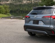 2022 Toyota Corolla Cross XLE - Rear Wallpaper 190x150