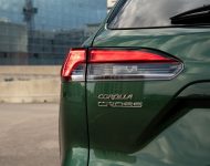2022 Toyota Corolla Cross XLE - Tail Light Wallpaper 190x150