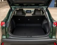 2022 Toyota Corolla Cross XLE - Trunk Wallpaper 190x150