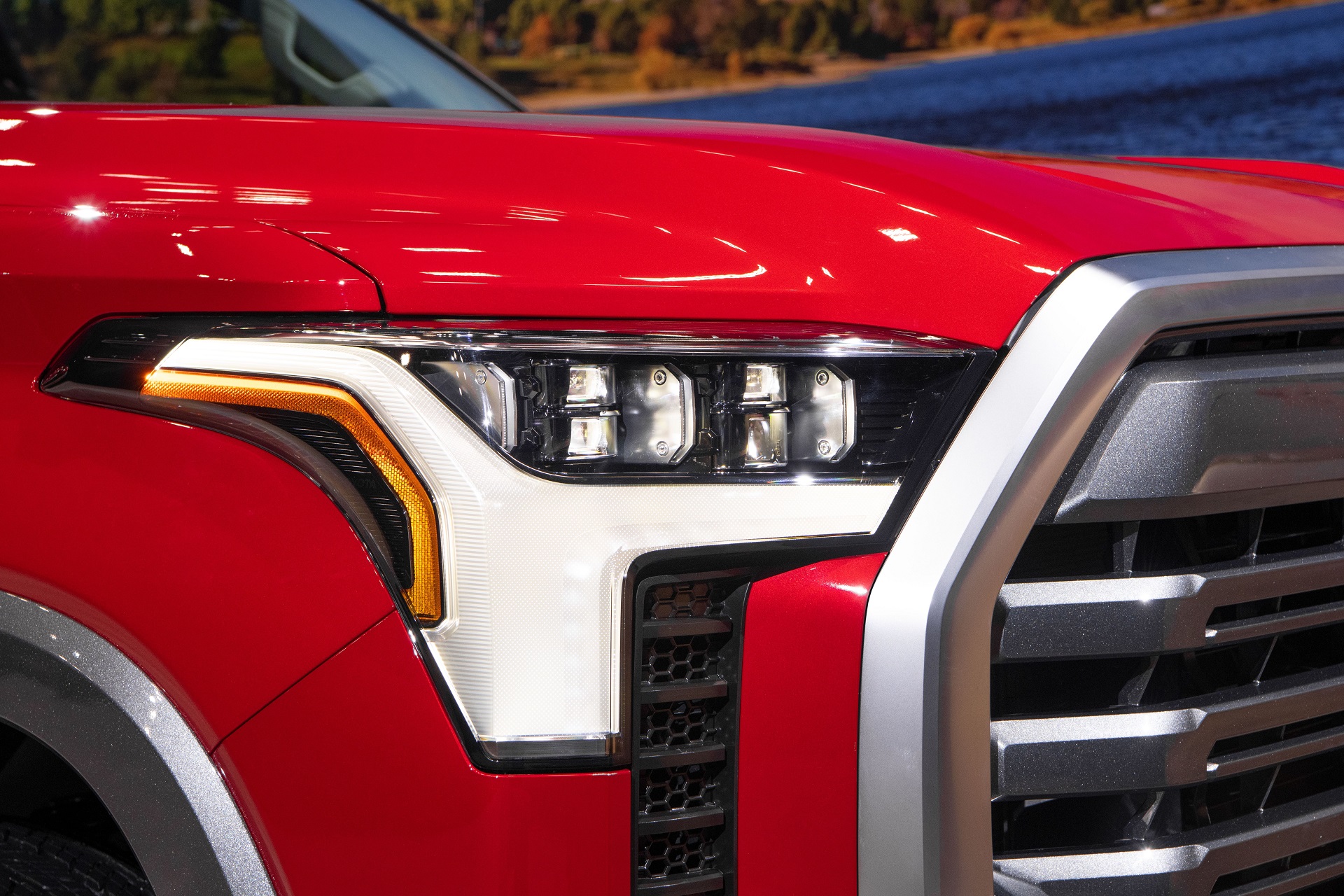 Download 2022 Toyota Tundra Limited - Headlight HD Wallpaper 1920x1280 #66