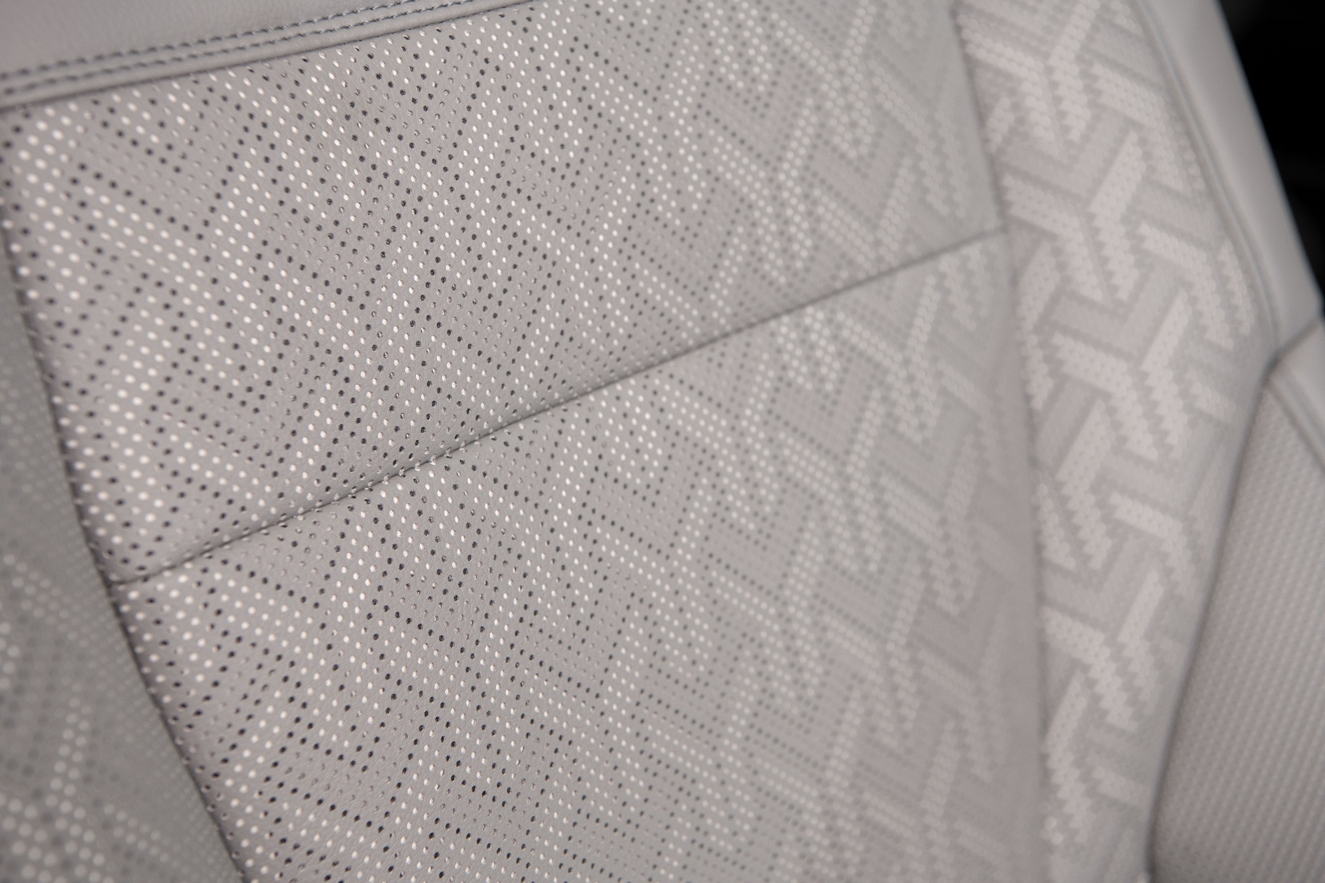 Download 2022 Toyota Tundra Limited - Interior, Seats HD Wallpaper 1920x1280 #81