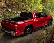 2022 Toyota Tundra Limited - Off-Road Wallpaper 190x150