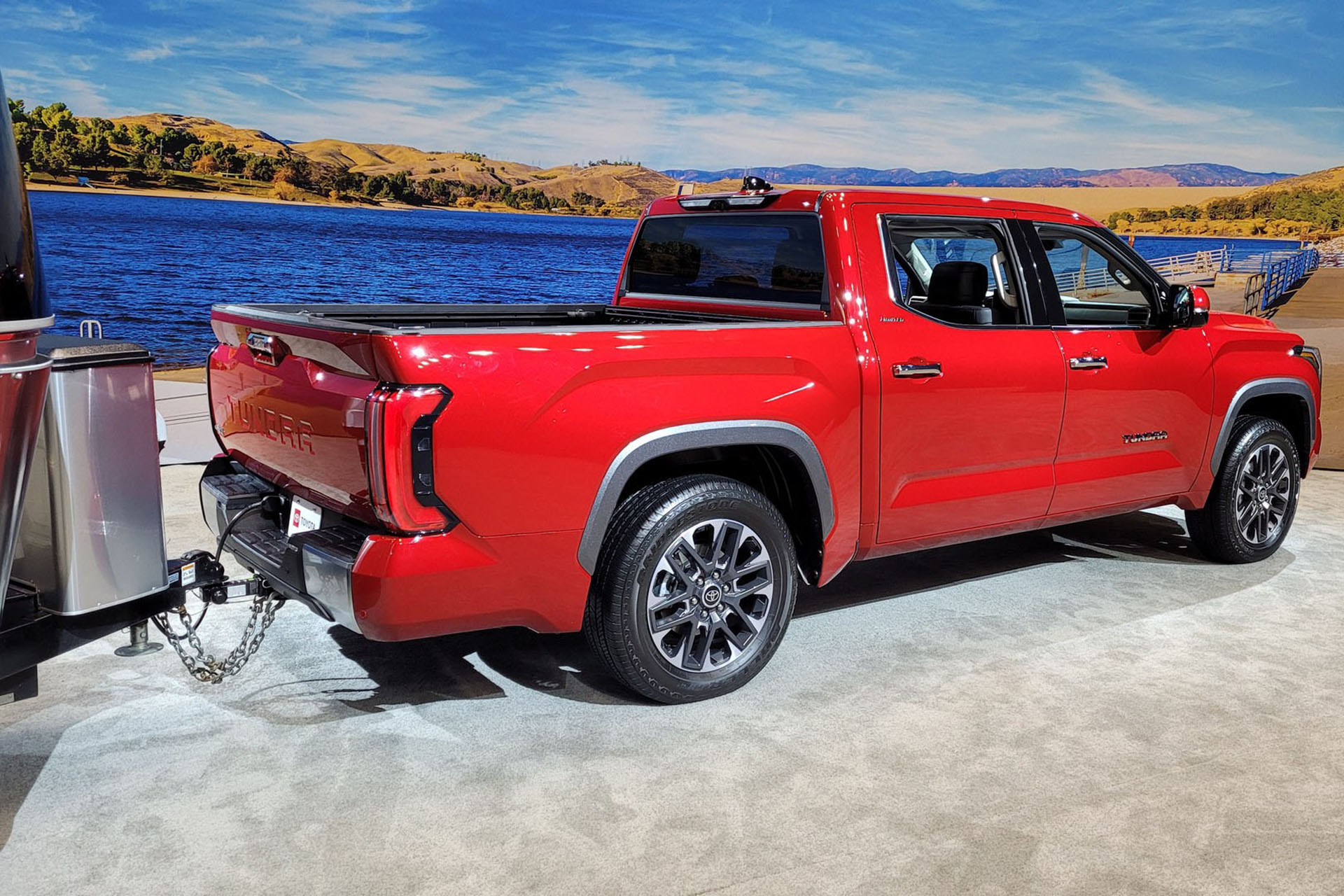 Download 2022 Toyota Tundra Limited - Rear Three-Quarter HD Wallpaper 1920x1280 #60