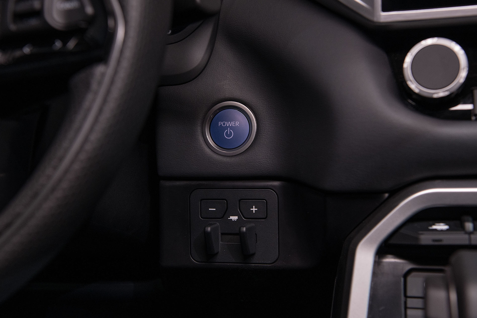 Download 2022 Toyota Tundra Platinum - Interior, Detail HD Wallpaper 1920x1280 #32