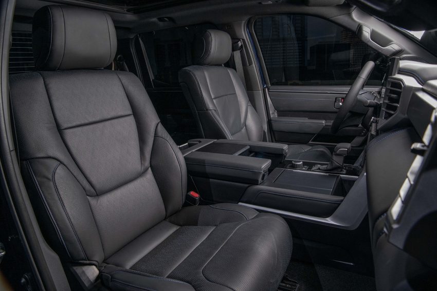 2022 Toyota Tundra Platinum - Interior, Front Seats Wallpaper 850x567 #29