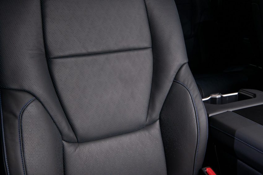 2022 Toyota Tundra Platinum - Interior, Seats Wallpaper 850x567 #27