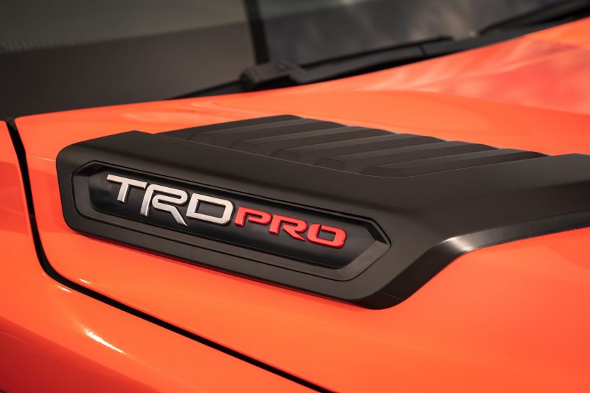 2022 Toyota Tundra TRD Pro - Badge Wallpaper 850x567 #45