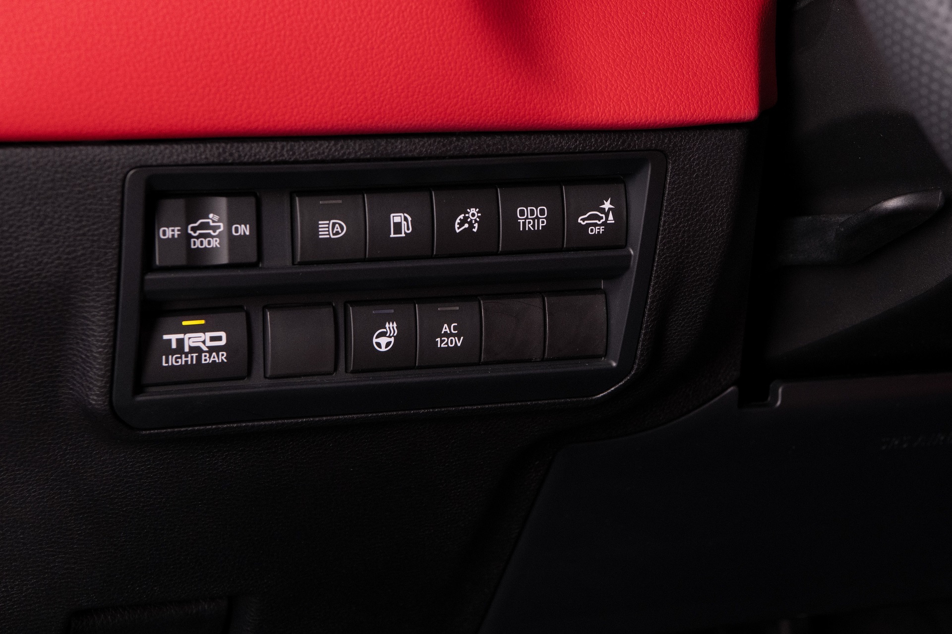 Download 2022 Toyota Tundra TRD Pro - Interior, Detail HD Wallpaper 1920x1279 #105
