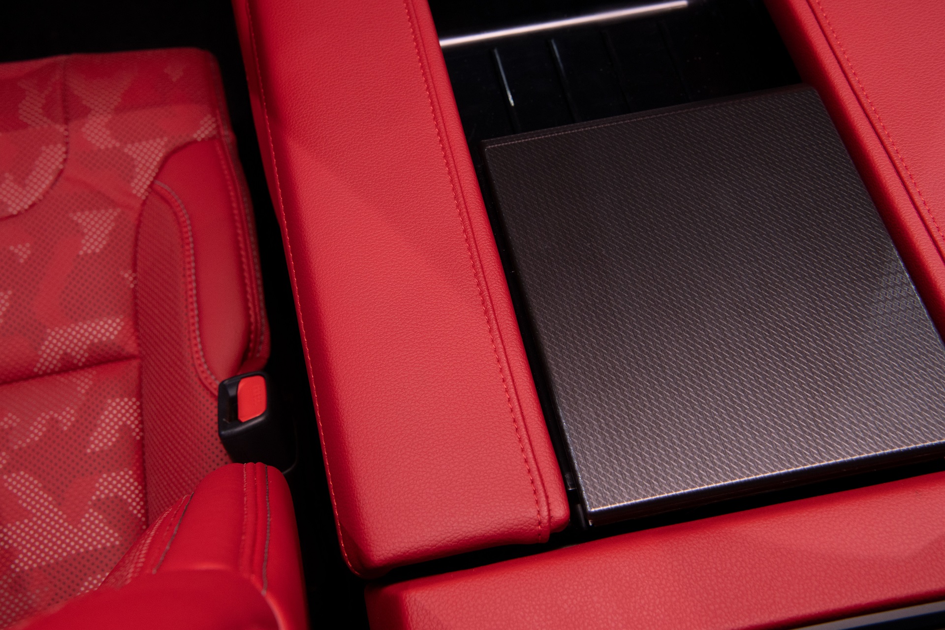 Download 2022 Toyota Tundra TRD Pro - Interior, Detail HD Wallpaper 1920x1280 #104