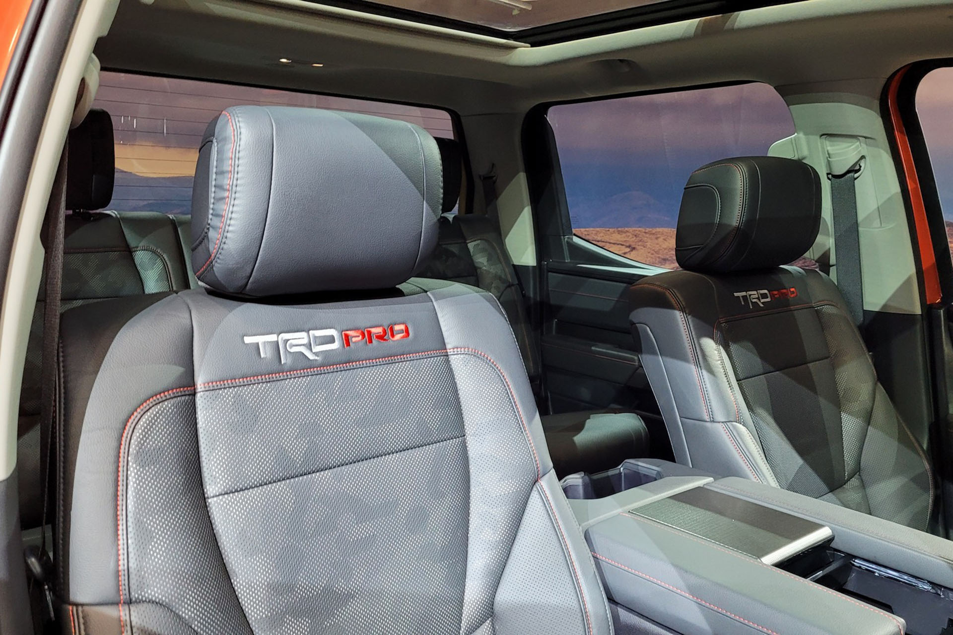 Download 2022 Toyota Tundra TRD Pro - Interior, Front Seats HD Wallpaper 1920x1280 #143