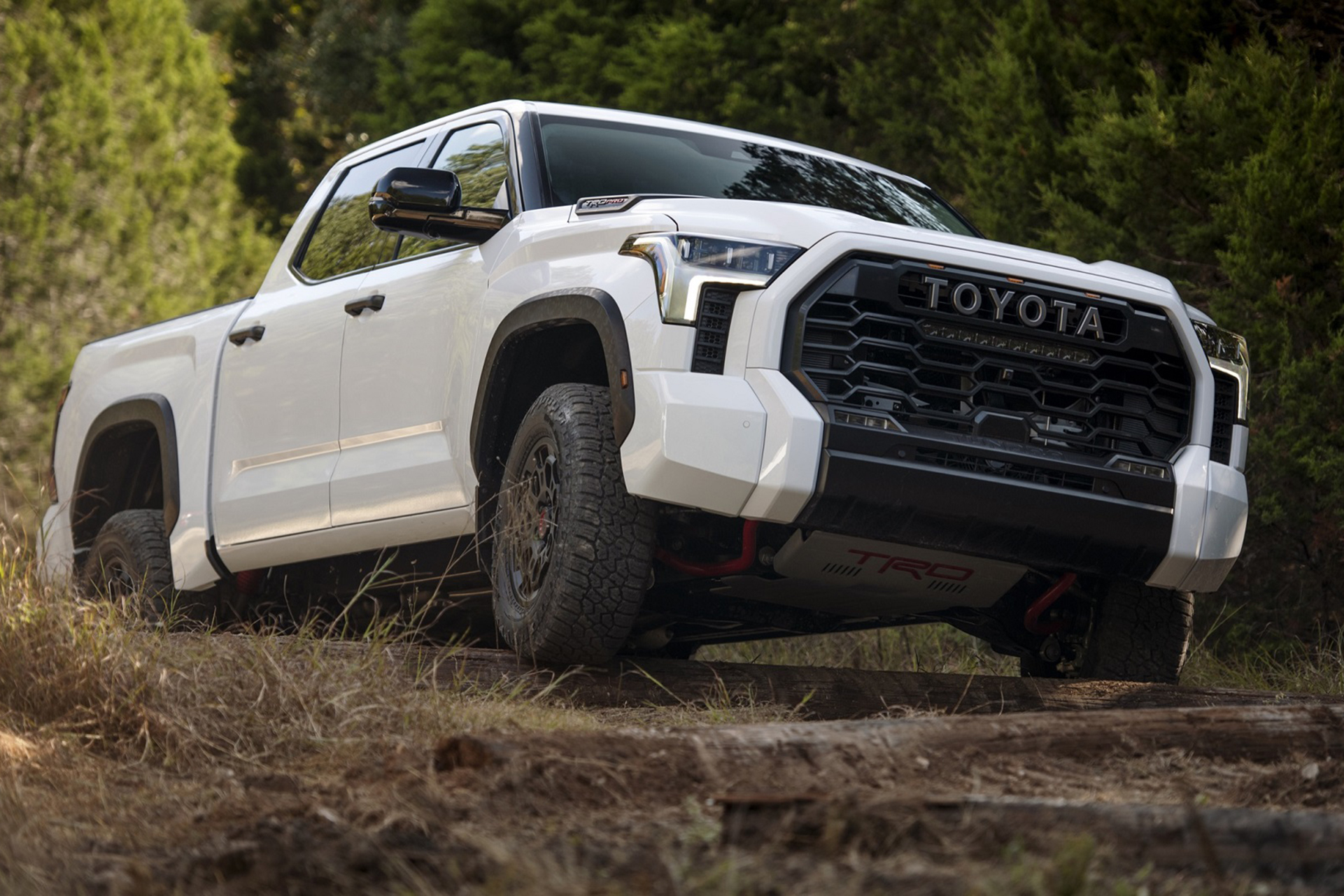 Download 2022 Toyota Tundra TRD Pro - Off-Road HD Wallpaper 1921x1281 #5