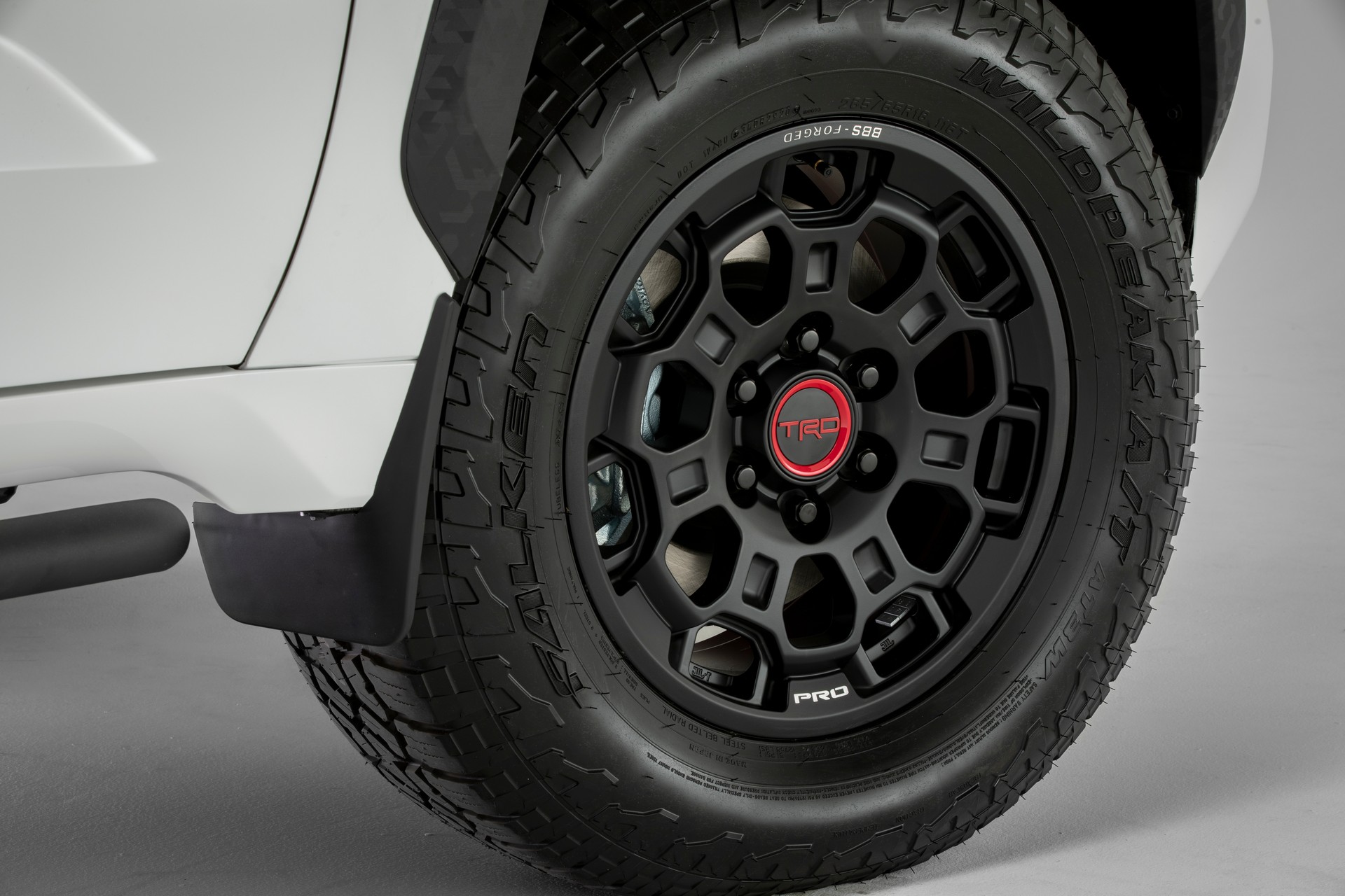 Download 2022 Toyota Tundra TRD Pro - Wheel HD Wallpaper 1920x1280 #64