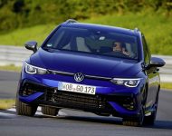 2022 Volkswagen Golf R Estate - Front Wallpaper 190x150